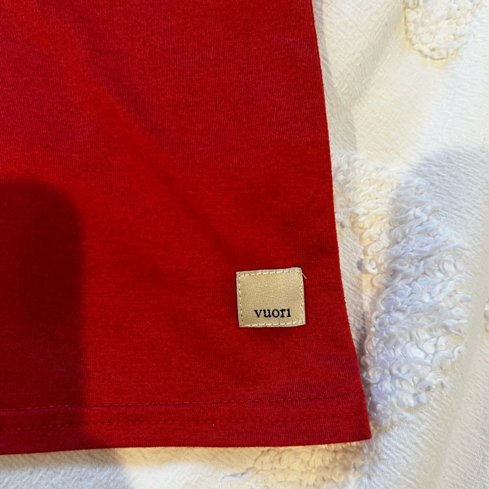 Vuori Energy Tank Top - Picture 2 of 3